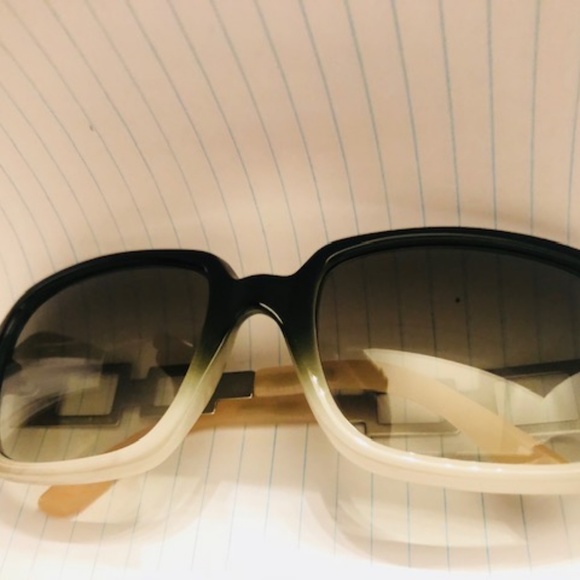 Olive Green & Taupe D&G VINTAGE Sunglasses main image 4